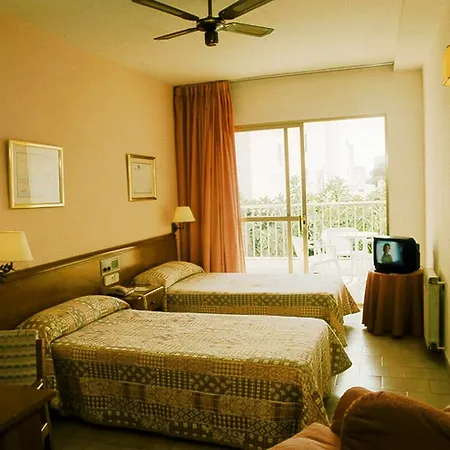 Hotell & Castillo De 4* Sup