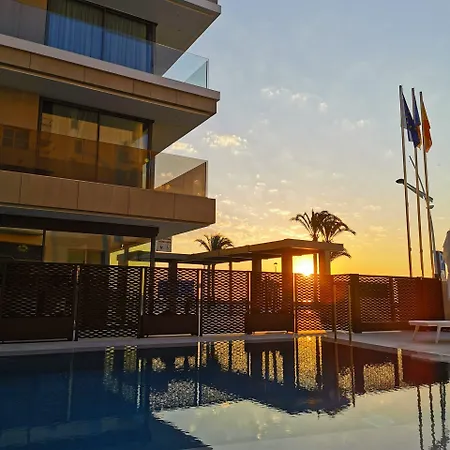 Hotell & Castillo De 4* Sup 4*