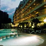 & Castillo De 4* Sup