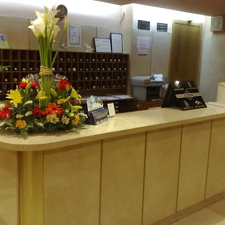 Hotel & Castillo De 4* Sup