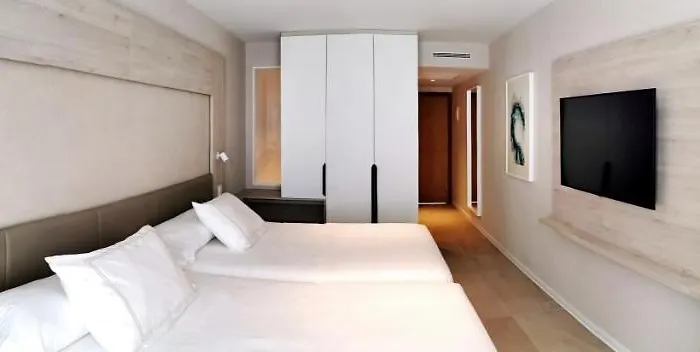 & Castillo De 4* Sup 4*