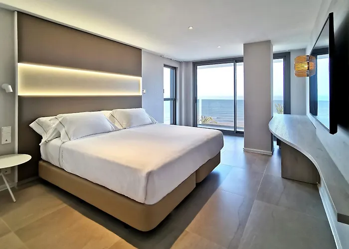 Hotel & Castillo De 4* Sup